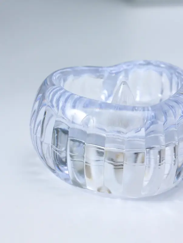 Светодиодная свеча LED "Свеча в сердце-льдинке" 3хLR1130 прозрачный 5,5х5,5х3,3 см