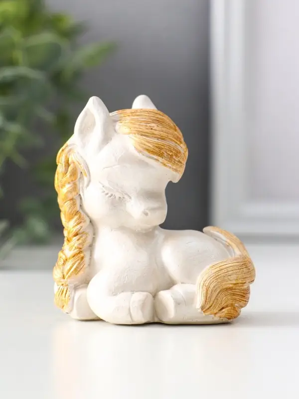 Фигура &laquo;Пони с косой&raquo;, 6.5&times;6&times;4 см, перламутр