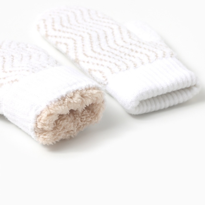 Варежки женские MINAKU, цвет белый, 24 см Варежки женские MINAKU, цвет белый, 24 см