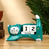 Календарь настольный &laquo;Кошка&raquo;, 14&times;5.4&times;10 см, дерево, зелёный