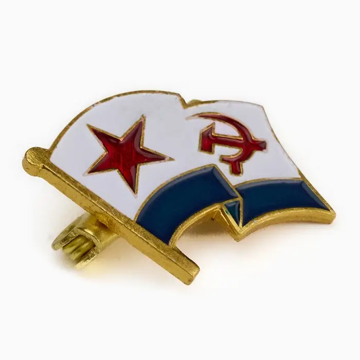 Значок &laquo;Флаг морской флот&raquo;, 2.5&times;3.5 см, цветной в золоте