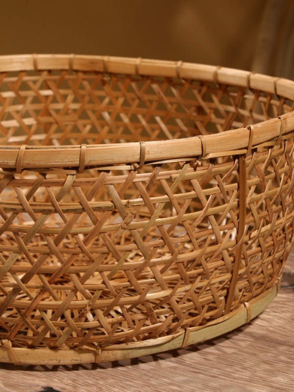 Корзина плетёная "Клоус" бамбук 36х36х14 см, светлая