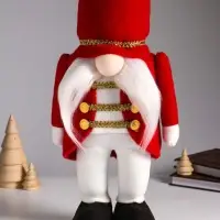 Кукла интерьерная "Гном-генерал в красном мундире" 18х11х33 см