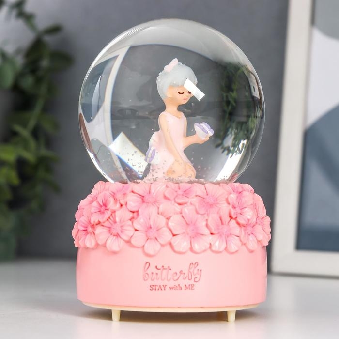 Сувенир полистоун водяной шар свет, музыка "Малышка и незабудки" d=8 см МИКС 12,5х8х8 см