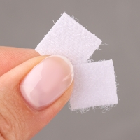 Липучка на клеевой основе «Квадрат», набор 48 шт., размер 1 шт: 1,5×1,5 см Липучка на клеевой основе «Квадрат», набор 48 шт., размер 1 шт: 1,5×1,5 см