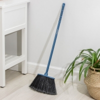 Метла жёсткая &laquo;Комфорт-люкс&raquo;, с черенком, МИКС