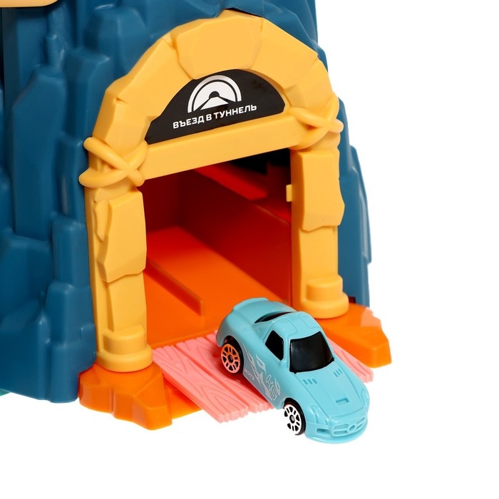 Автотрек &laquo;Виражи&raquo;, световые и звуковые эффекты, работает от батареек