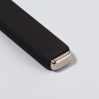 Магнит для лака, 6&times;1&times;0.5 см, резиновая ручка, чёрный