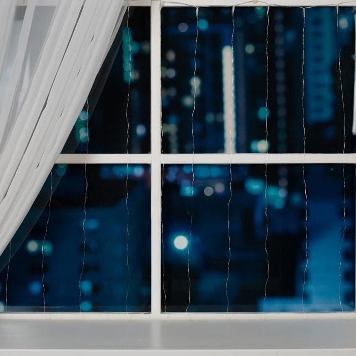 Гирлянда &laquo;Занавес&raquo; 1 &times; 1 м роса, IP20, серебристая нить, 100 LED, свечение тёплое белое, 12 В