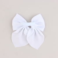 Бант для волос белый школьный &laquo;Самой милой&raquo; на резинке, 11 х 13 см