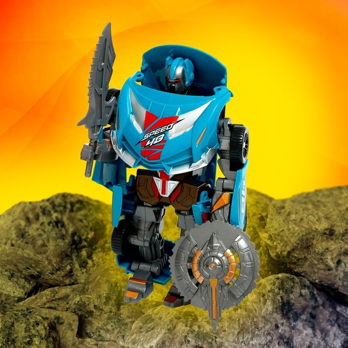 Робот &laquo;Спорткар&raquo;, трансформируется