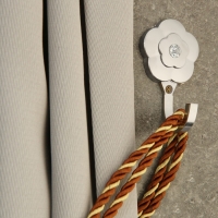 Крючок однорожковый для штор CAPPIO KC117, цвет бронза, 2 шт Крючок однорожковый для штор CAPPIO KC117, цвет бронза, 2 шт