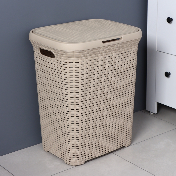 Корзина бельевая с крышкой &laquo;Ротанг&raquo;, 60 л, 34&times;44&times;55 см, цвет латте