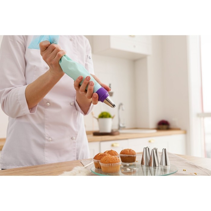 Набор кондитерский, 8 предметов: мешок, адаптер, 6 насадок d=3 см