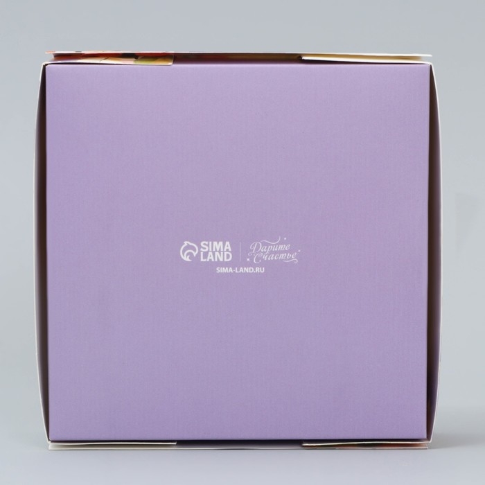 Коробка для конфет, кондитерская упаковка, 4 ячейки, &laquo;Цветы&raquo;, 10.5 х 10.5 х 3.5 см