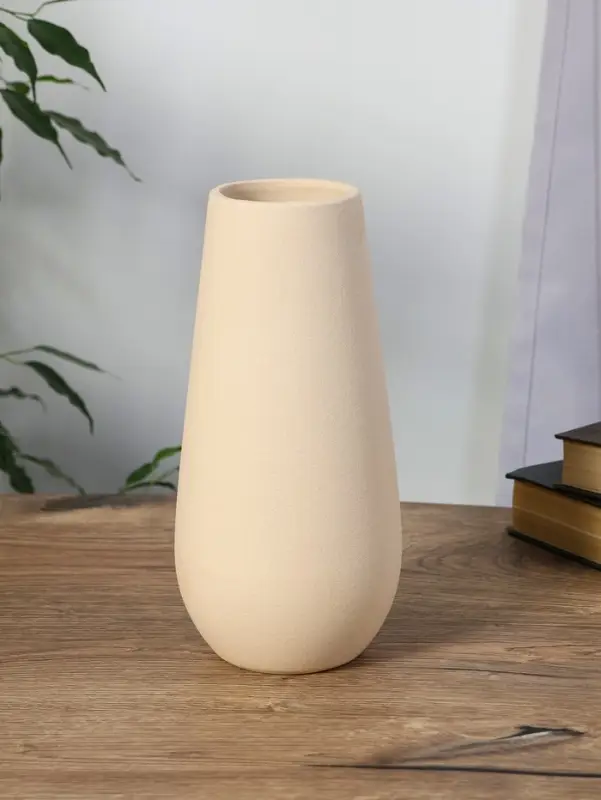 Ваза керамика настольная "Банни" h=24.5х11 d=7,5 см, белый