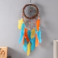 Ловец снов "Разноцветные перья и ротанг" d=15 см 70х15 см Ловец снов "Разноцветные перья и ротанг" d=15 см 70х15 см