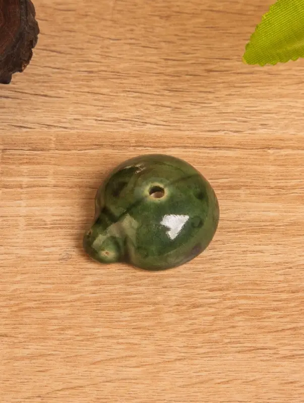 Подставка под благовония "Божья коровка" керамика, цв. зелёный, 4х3,5х1,5 см