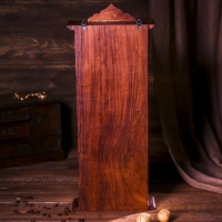 Ключница "Большой замок" дерево 50х21х8 см