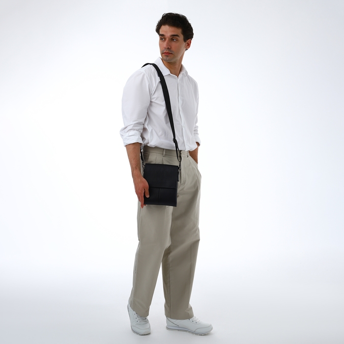 Сумка мужская через плечо TEXTURA, наружный карман, цвет чёрный Сумка мужская через плечо TEXTURA, наружный карман, цвет чёрный