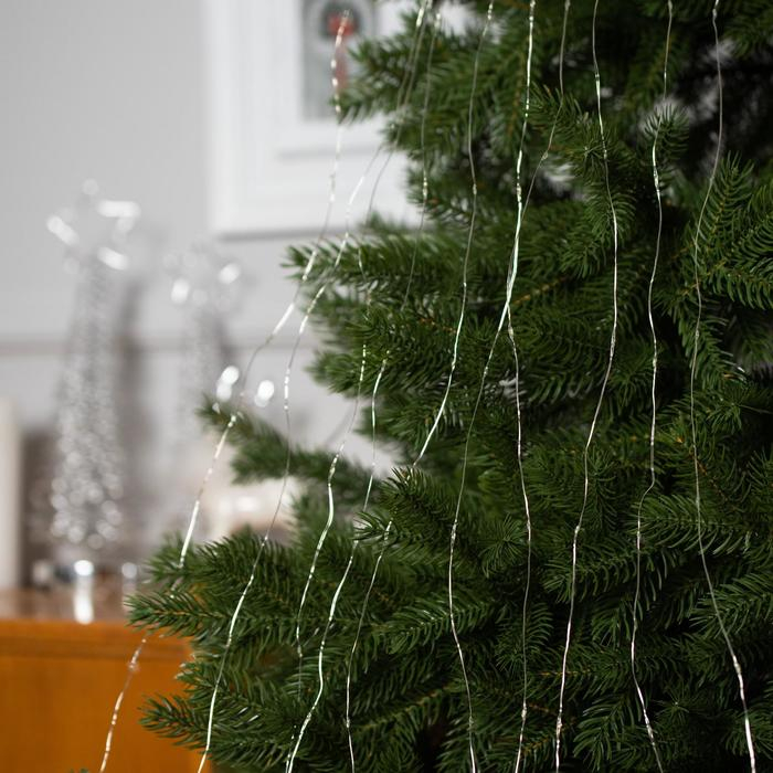 Гирлянда «Конский хвост» 10 нитей по 1.5 м, IP20, серебристая нить, 150 LED, свечение белое, 12 В Гирлянда «Конский хвост» 10 нитей по 1.5 м, IP20, серебристая нить, 150 LED, свечение белое, 12 В