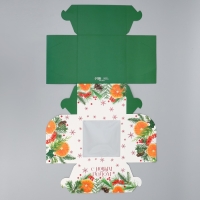 Коробка складная на 4 капкейка с окном &laquo;С Новым годом&raquo;, 16 х 16 х 10 см, Новый год