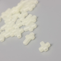 Бусины для творчества пластик "Крестик" фосфорные набор 20 шт 1,5х1,1х0,4 см