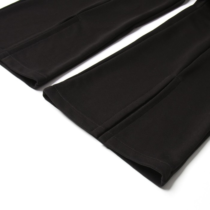 Брюки женские, цвет чёрный, размер 50