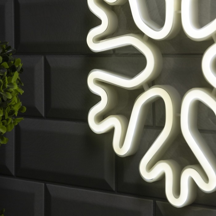 Неоновая вывеска &laquo;Снежинка&raquo; 30 см, батарейки ААх3 (не в комплекте), USB, свечение белое