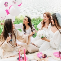 Набор пластиковых бокалов под шампанское «Слёзы бывших», 150 мл Набор пластиковых бокалов под шампанское «Слёзы бывших», 150 мл