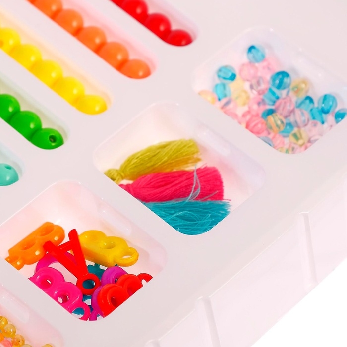 Набор для творчества «Создаём яркие браслеты» с цифрами, кисточками Набор для творчества «Создаём яркие браслеты» с цифрами, кисточками