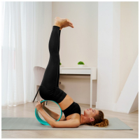 Йога-колесо Sangh &laquo;Лотос&raquo;, 33&times;13 см, цвет мятный/чёрный