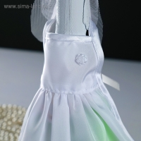 Украшение на шампанское "Свадебный вальс" белое Украшение на шампанское "Свадебный вальс" белое