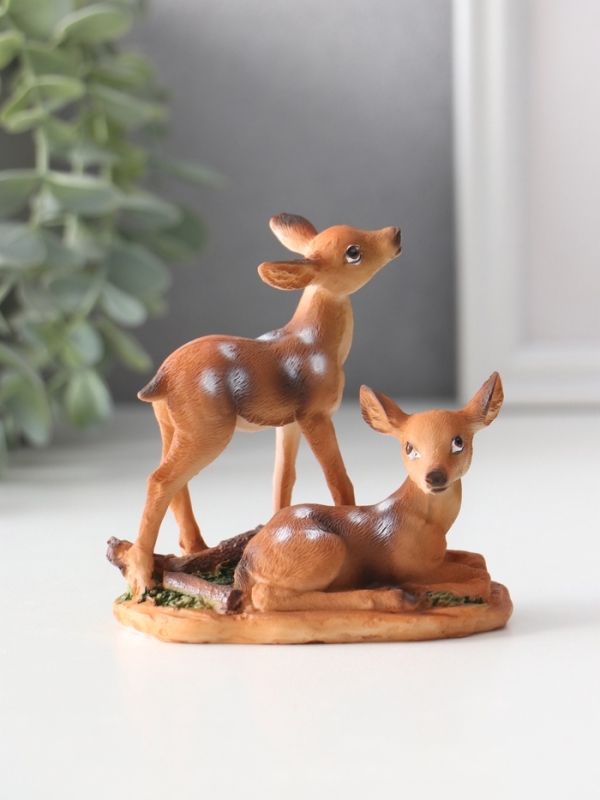 Сувенир полистоун "Два оленёнка" МИКС 10х5,6х9,6 см