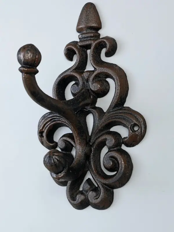 Крючок декоративный чугун "Растительный вензель" 12х12х20 см