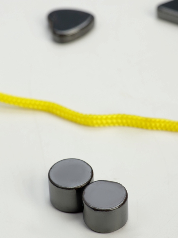 Настольная игра "Магнитный бой", 20 камней