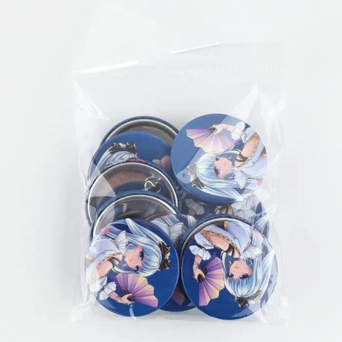 Значок закатной аниме &laquo;Девушка с веером&raquo;, d = 3,8 см