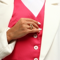 Кольцо металл «Тренд» губы, цвет золото, размер 16 Кольцо металл «Тренд» губы, цвет золото, размер 16