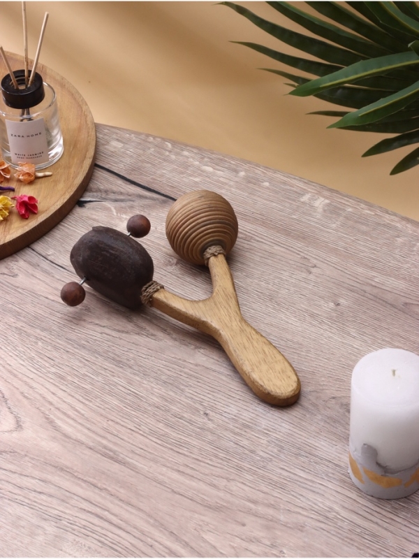 Сувенирный музыкальный инструмент Сувенирный музыкальный инструмент "Маракас двойной" махагон, кокос, 25х9х20 см