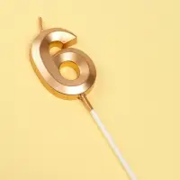 Свеча в торт на шпажке &laquo;Грань&raquo;, цифра 6, шампань, 5 см