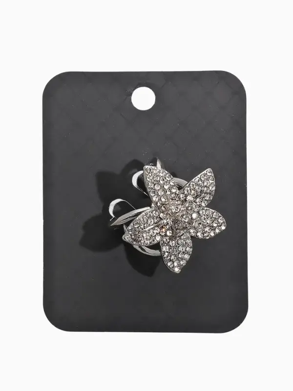 Кольцо для платка "Цветок Лилии", цвет белый в серебре