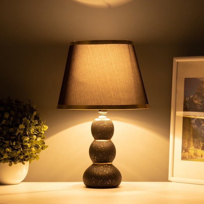 Лампа настольная "Шарики" 1х40Вт Е27 черный/золото 22х22х36см