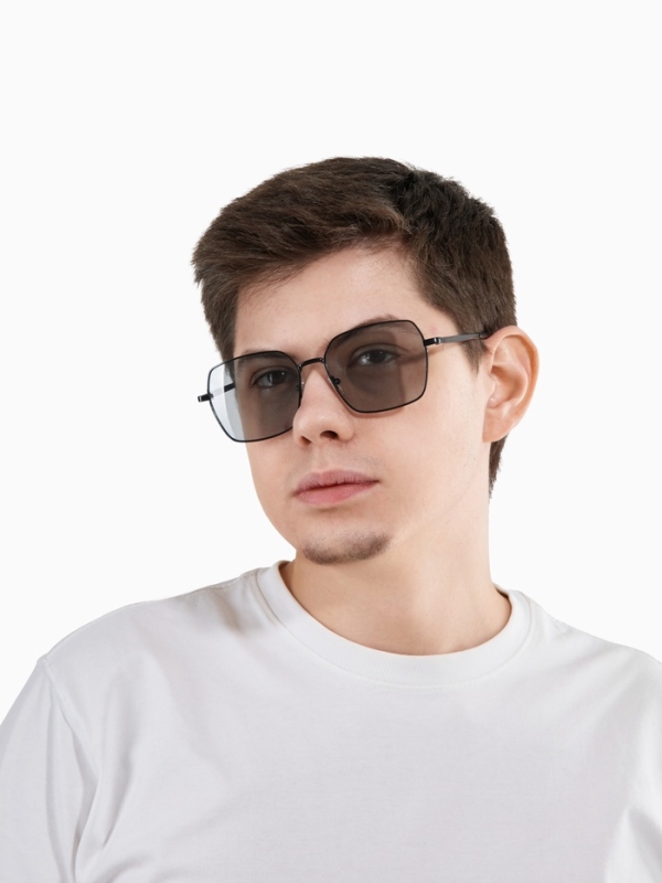 Очки солнцезащитные фотохромные, uv 400, дужка 13.5 см, ширина 12.7 см, линза 5 х 5.5 см Очки солнцезащитные фотохромные, uv 400, дужка 13.5 см, ширина 12.7 см, линза 5 х 5.5 см