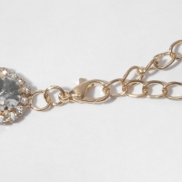 Колье &laquo;Драгоценность&raquo; круг в стразах, цвет белый в золоте, 32 см