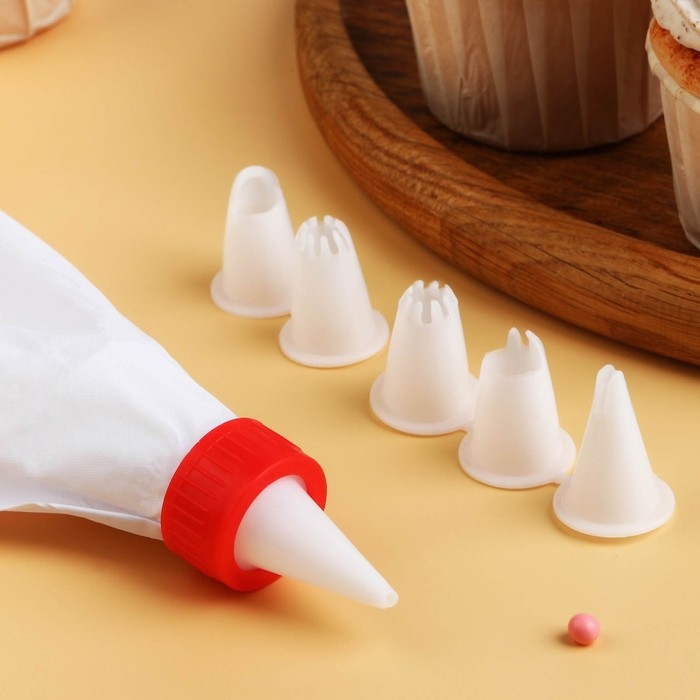 Набор кондитерский, 7 предметов: мешок, 6 насадок, 22×12×3 см Набор кондитерский, 7 предметов: мешок, 6 насадок, 22×12×3 см