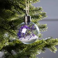 Ёлочный шар &laquo;Сиреневые сухоцветы&raquo;, батарейки, 5 LED, свечение тёплое белое