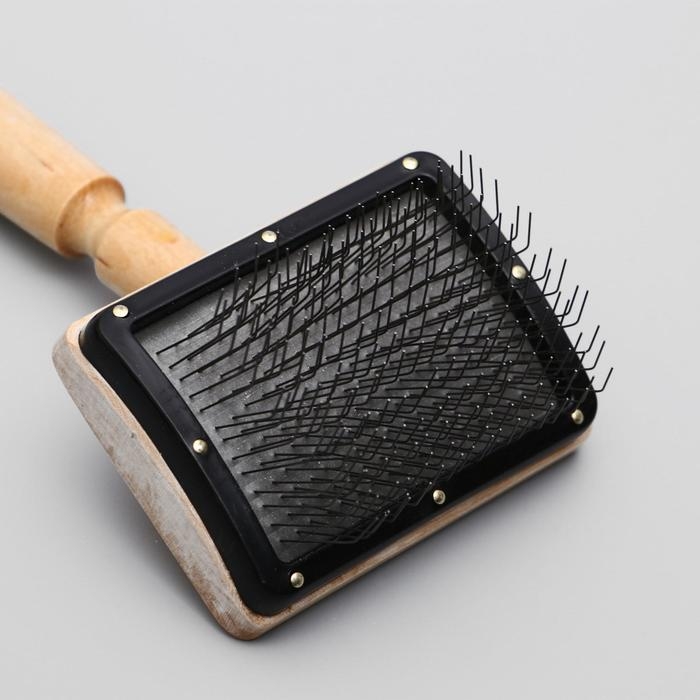 Щетка деревянная Щетка деревянная "Премиум" без капель для длинношерстных животных, основание 80х60 мм