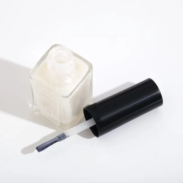 Лак с эффектом геля  "Формула", тон 387, цвет белый перламутровый искрящийся