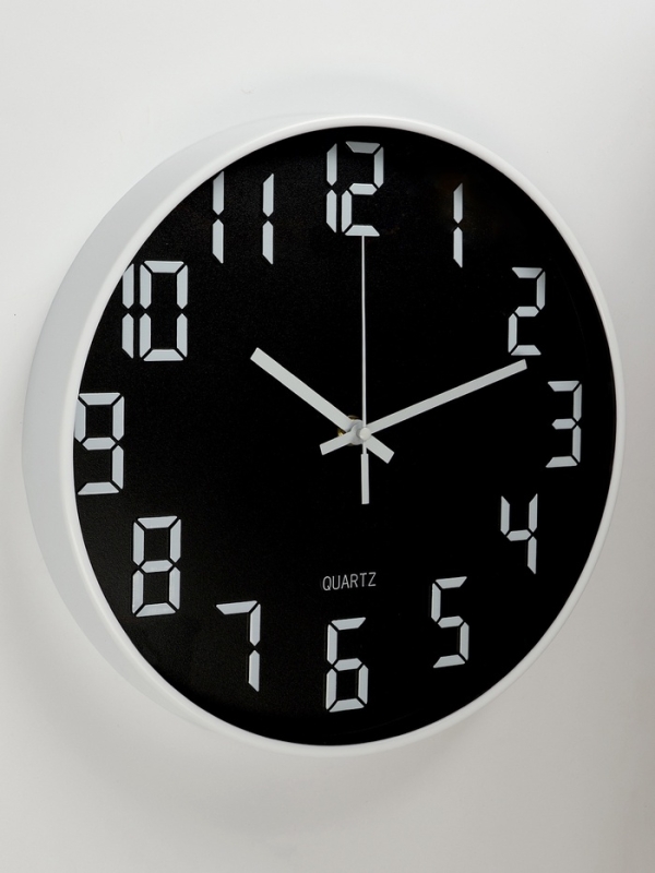 Часы настенные интерьерные &laquo;Классика&raquo;, плавный ход, d-30 см