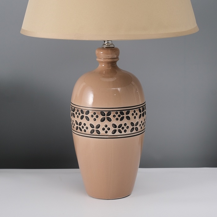 Настольная лампа с абажуром RISALUX &laquo;Эпика&raquo;, Е27, 40 Вт, 28&times;28&times;44.5 см